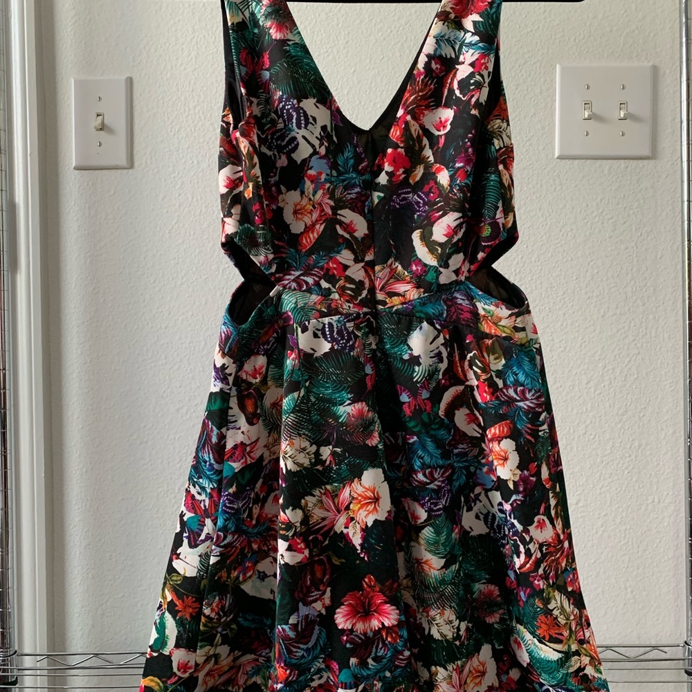 Bershka Floral Mini Dress with Side Cut Outs Size M Medium